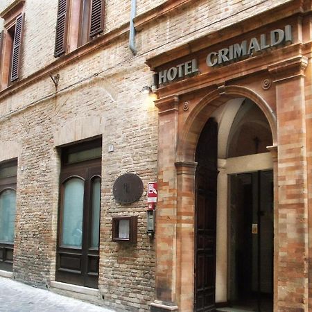 Hotel Grimaldi Treia ภายนอก รูปภาพ