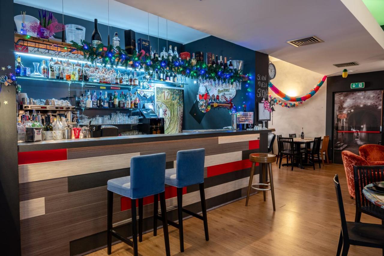 Hotel Grimaldi Treia ภายนอก รูปภาพ