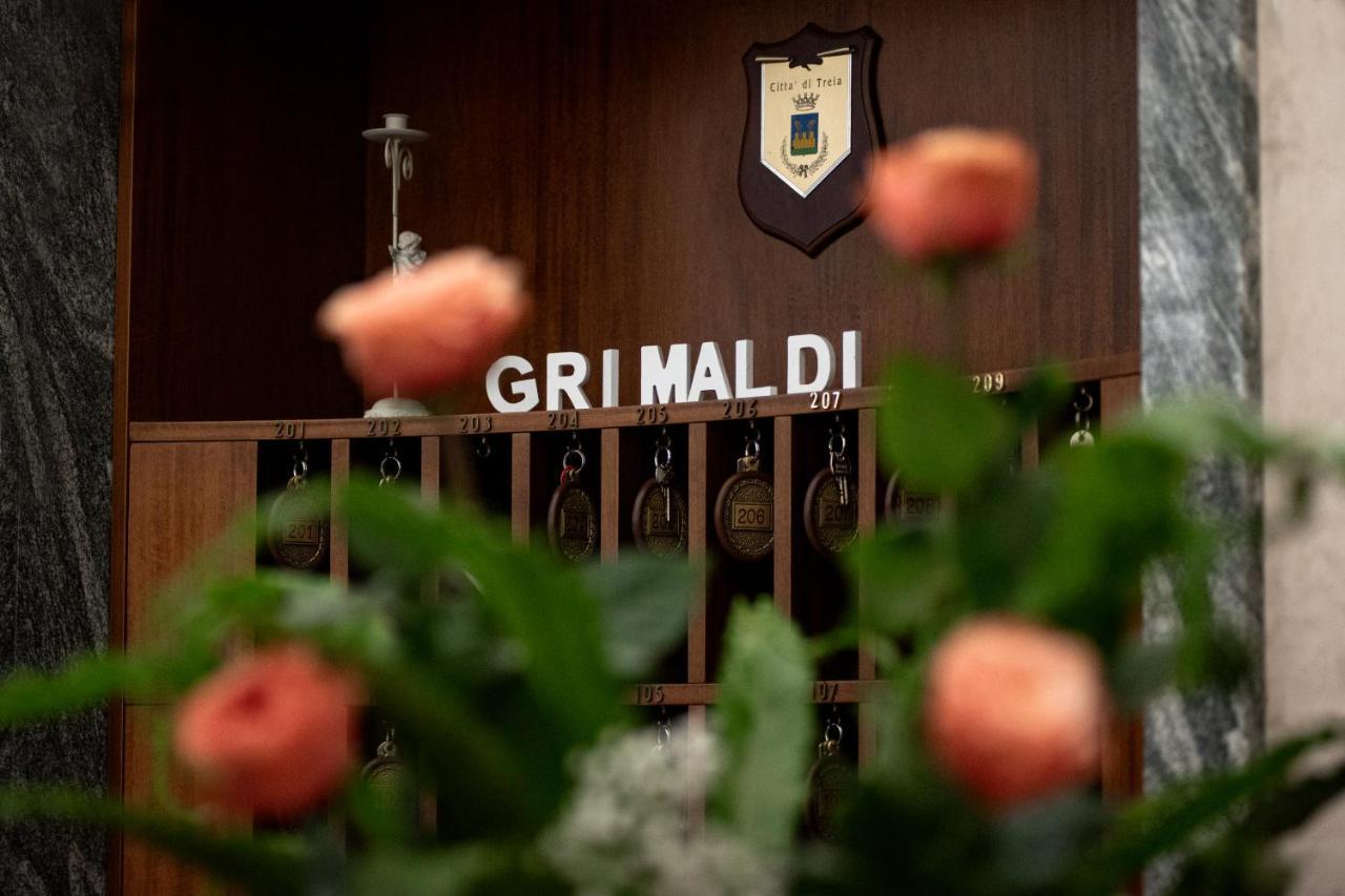 Hotel Grimaldi Treia ภายนอก รูปภาพ