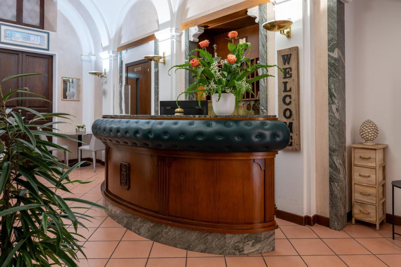 Hotel Grimaldi Treia ภายนอก รูปภาพ
